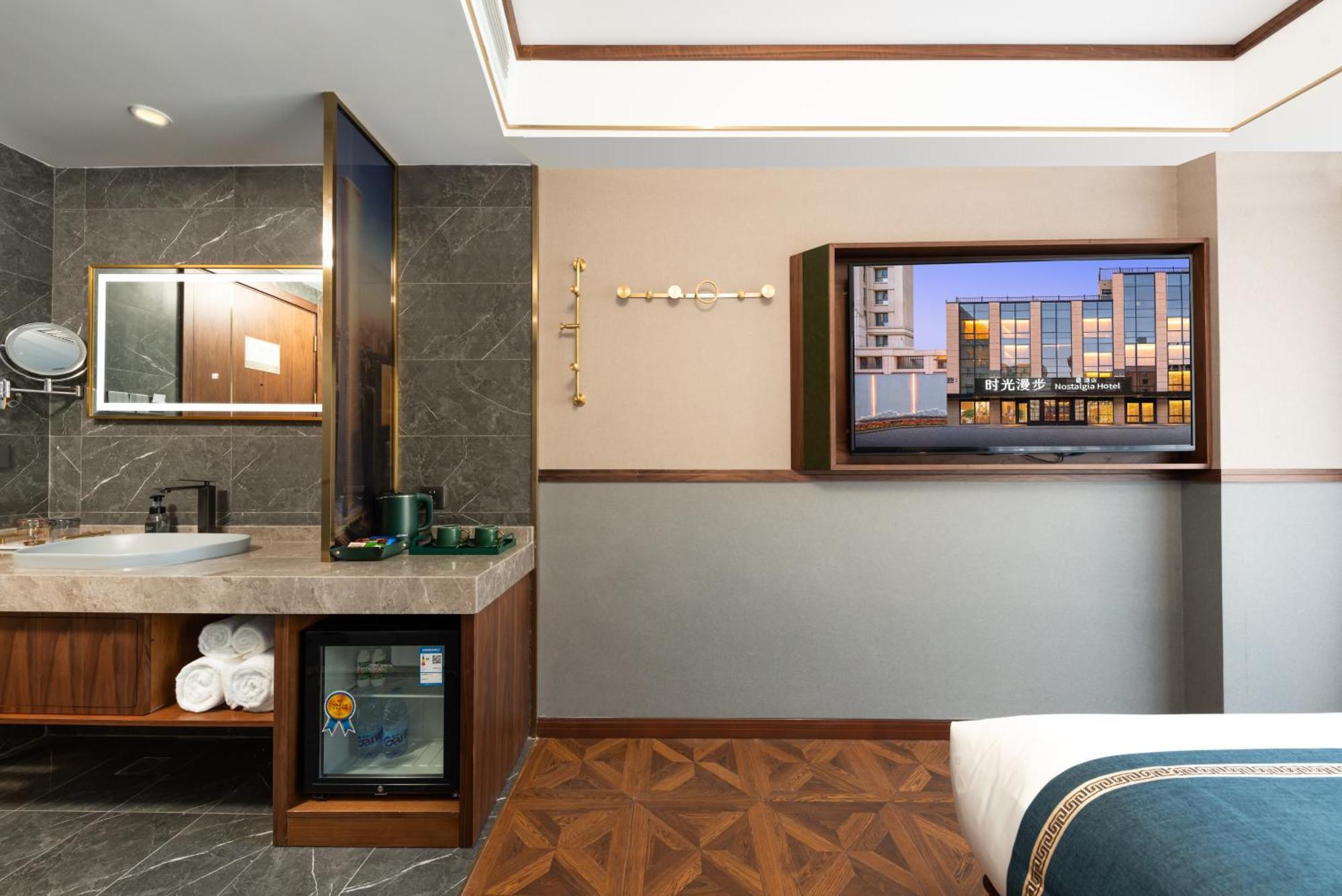 Nost Algia S Hotel Near Beijing Cbd - Cctv, China Zun, Skp And Sanlitun, Tian'Anmen Square, Forbidden City, Free Daily Necessities, Free Night Snack, Free Laundry, English Communication Well, Free Travel Advice , Free Gymnastic, Exterior foto