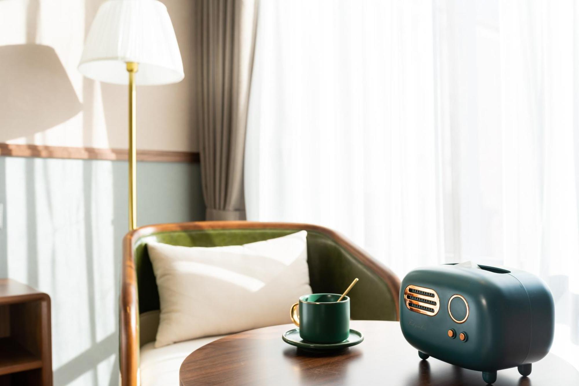 Nost Algia S Hotel Near Beijing Cbd - Cctv, China Zun, Skp And Sanlitun, Tian'Anmen Square, Forbidden City, Free Daily Necessities, Free Night Snack, Free Laundry, English Communication Well, Free Travel Advice , Free Gymnastic, Exterior foto