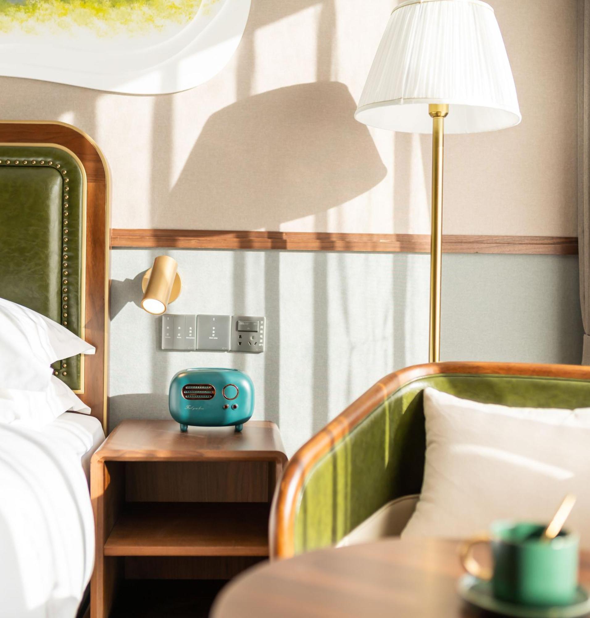 Nost Algia S Hotel Near Beijing Cbd - Cctv, China Zun, Skp And Sanlitun, Tian'Anmen Square, Forbidden City, Free Daily Necessities, Free Night Snack, Free Laundry, English Communication Well, Free Travel Advice , Free Gymnastic, Exterior foto